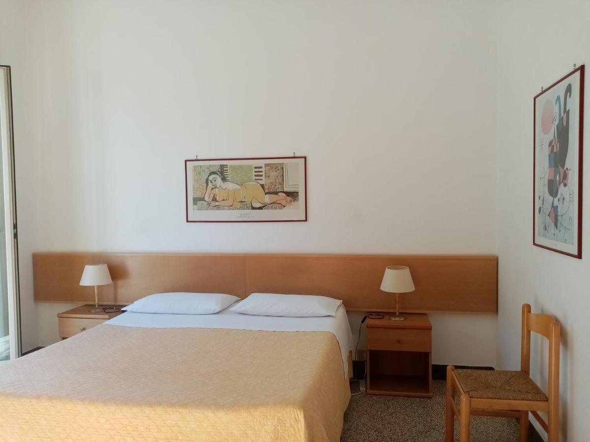 Ariston Petit Hotel Palermo Eksteriør bilde